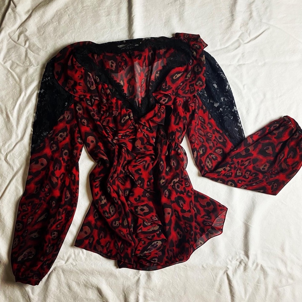 Boston Proper Blouse ❤️🖤